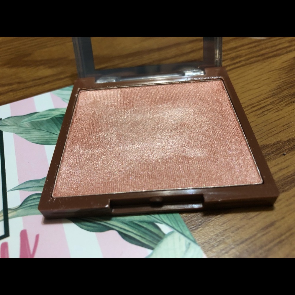 Steve Laurent Highlighter